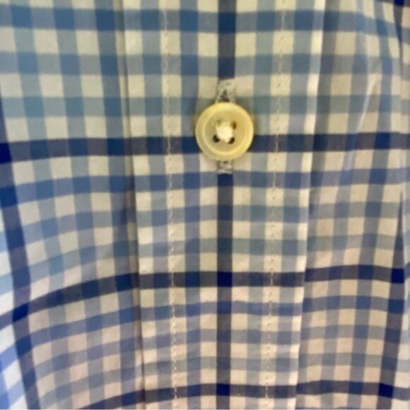 J. McLaughlin Men's Short-Sleeved Button-Down Shirt‎ Size L - Picture 3 of 5